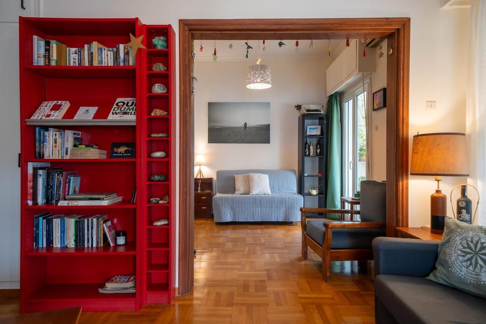 Library, Living room