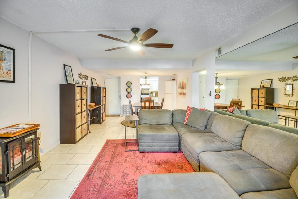 New Smyrna Beach Condo w/ Ocean-View Balcony! House in Edgewater