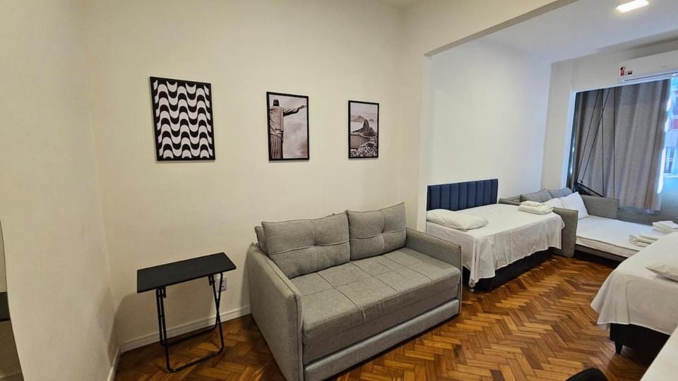 Copacabana Apartment - 450 metros to the beach Apartment in Rio de Janeiro