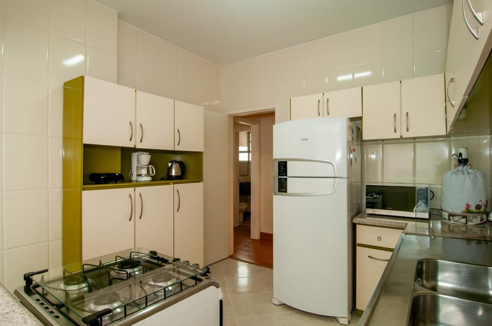 Vista Mar na Av. Atlântica, Wi-fi e Garagem TX9939 Apartment in Camboriú