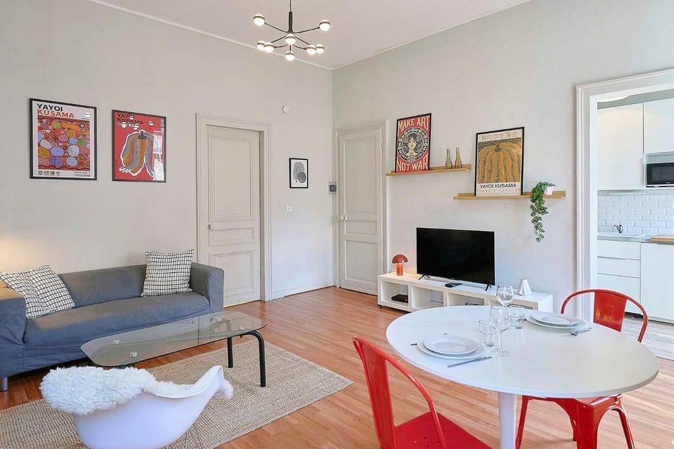 Joli appartement une chambre en hypercentre Apartment in Lille