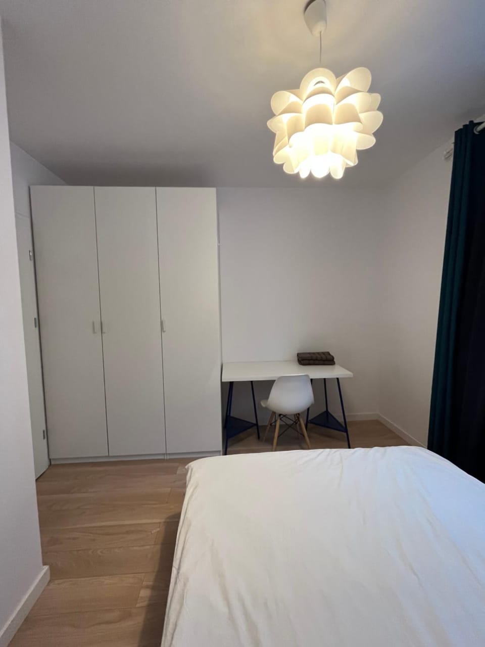 Bed, Photo of the whole room, Bedroom, hair dresser, wardrobe