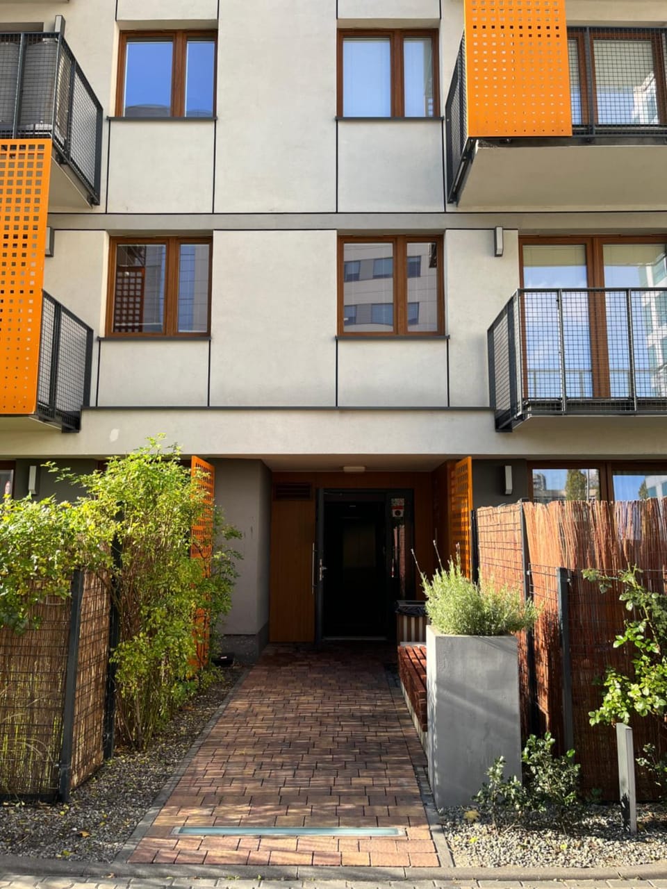 Property building, Day