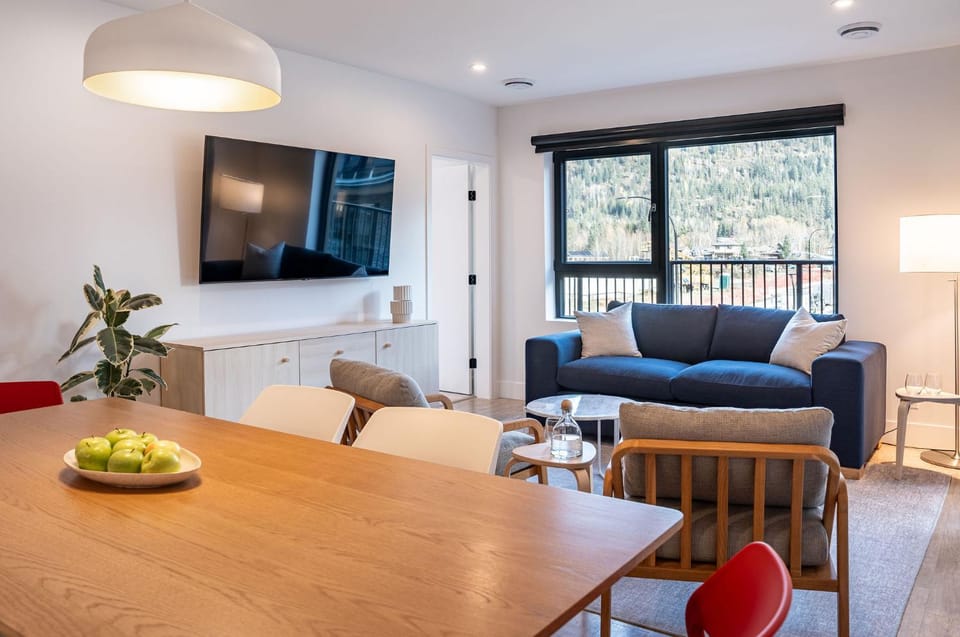 Hygge Haus by Revelstoke Vacations Apartment in Revelstoke