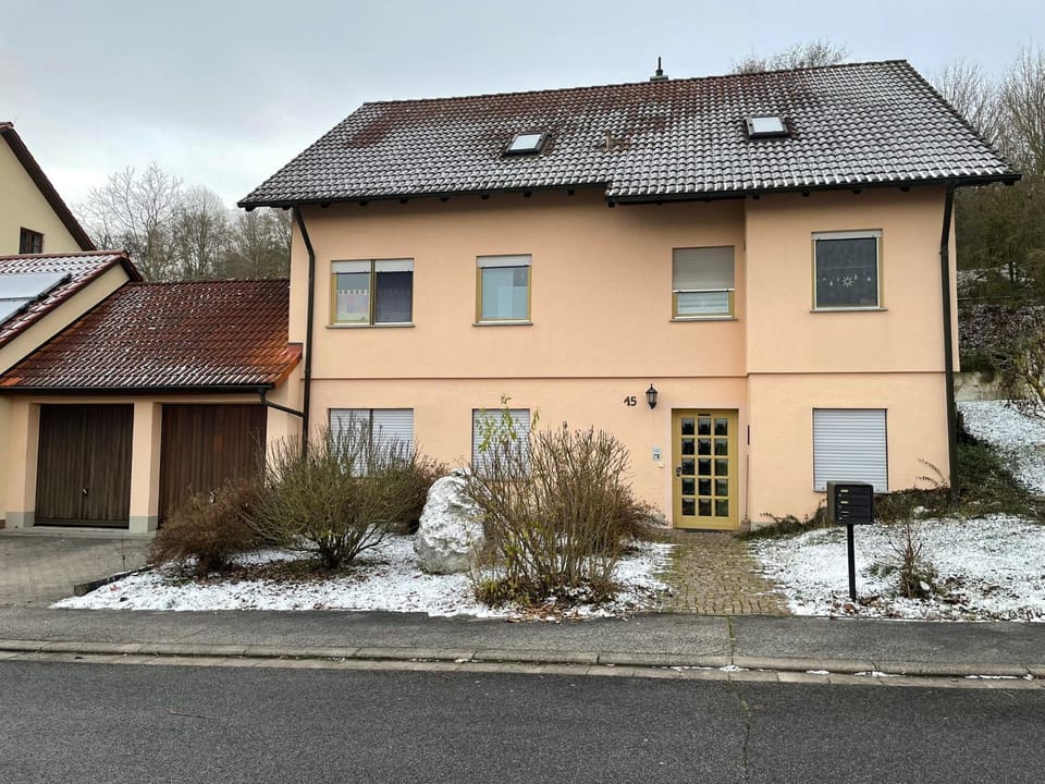 Property building, Winter