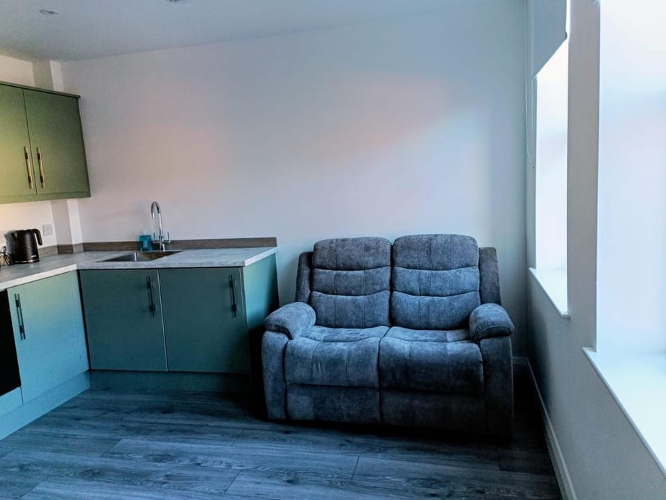 Modern 1 Bedroom Apt 4 near City Centre Parking Apartment in Belfast