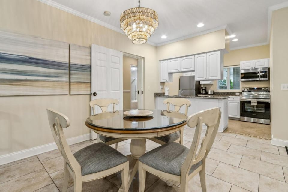 Comfort and Style at AIP Resort House in Amelia Island