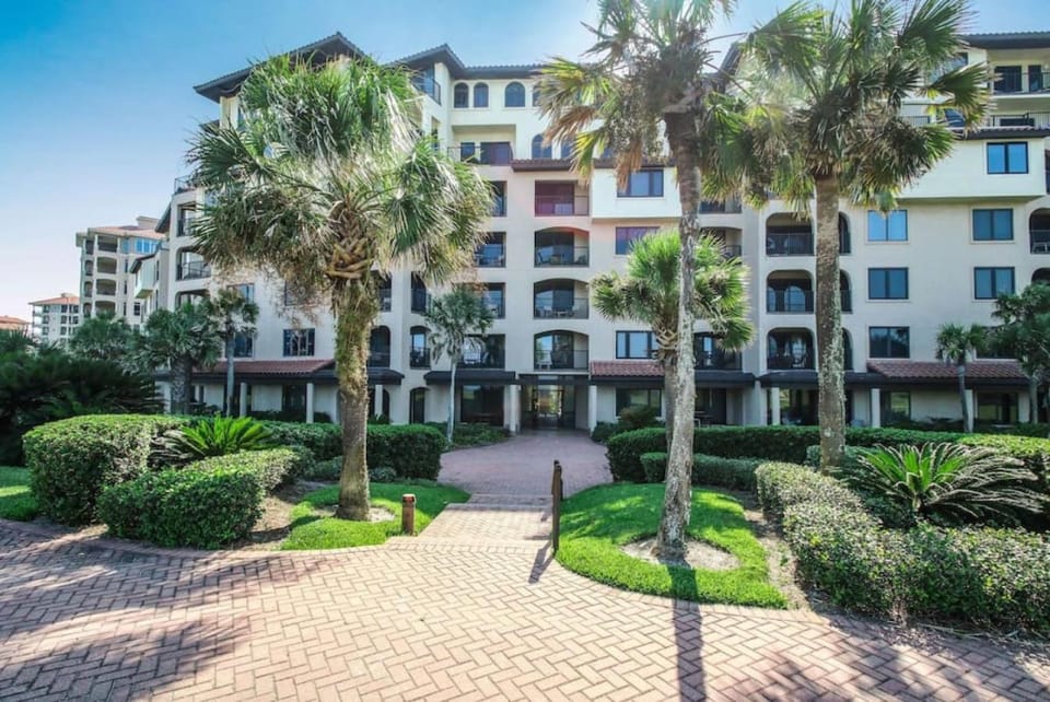 Upscale Oceanfront at AIP Resort Apartment in Amelia Island