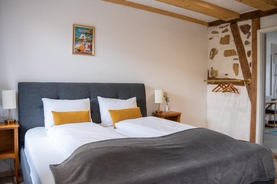 Bed, Bedroom