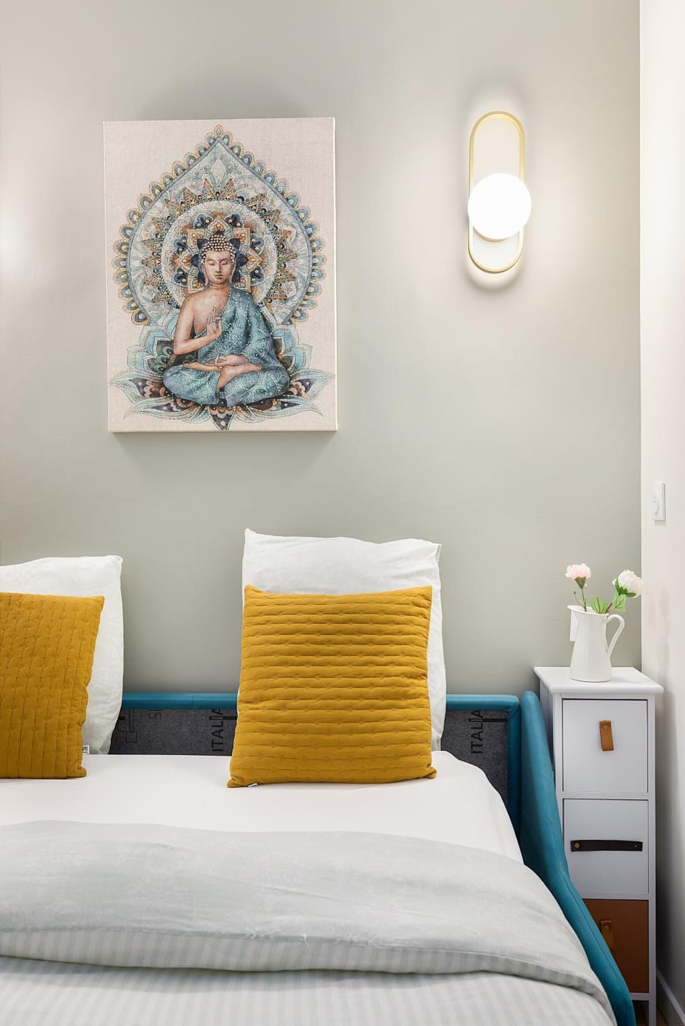 Guestrust - Arc de Triomphe Green Apartment in Paris