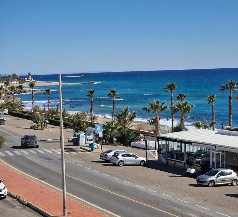 Sun shine Apartment in Andalusia