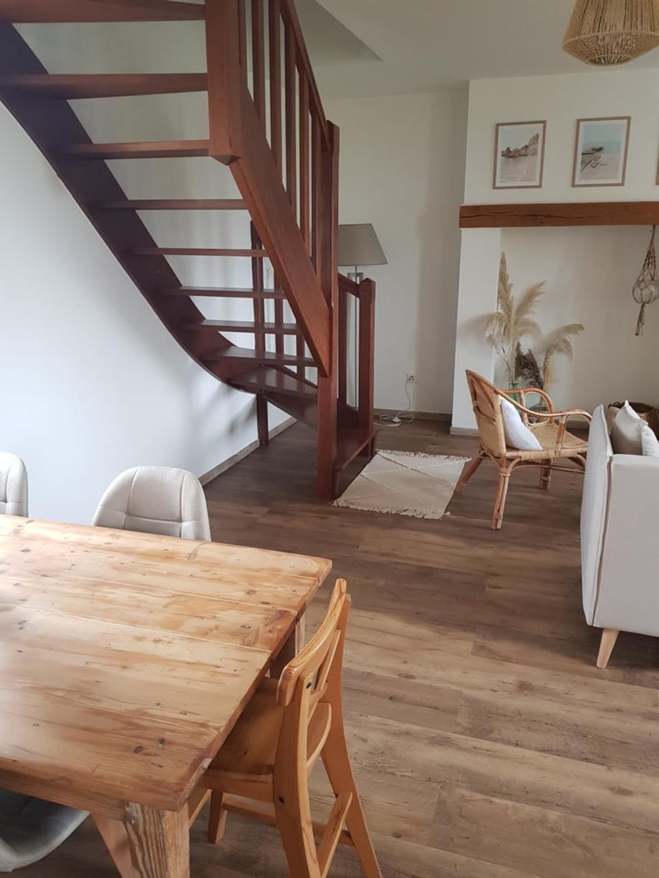 Living room, Dining area