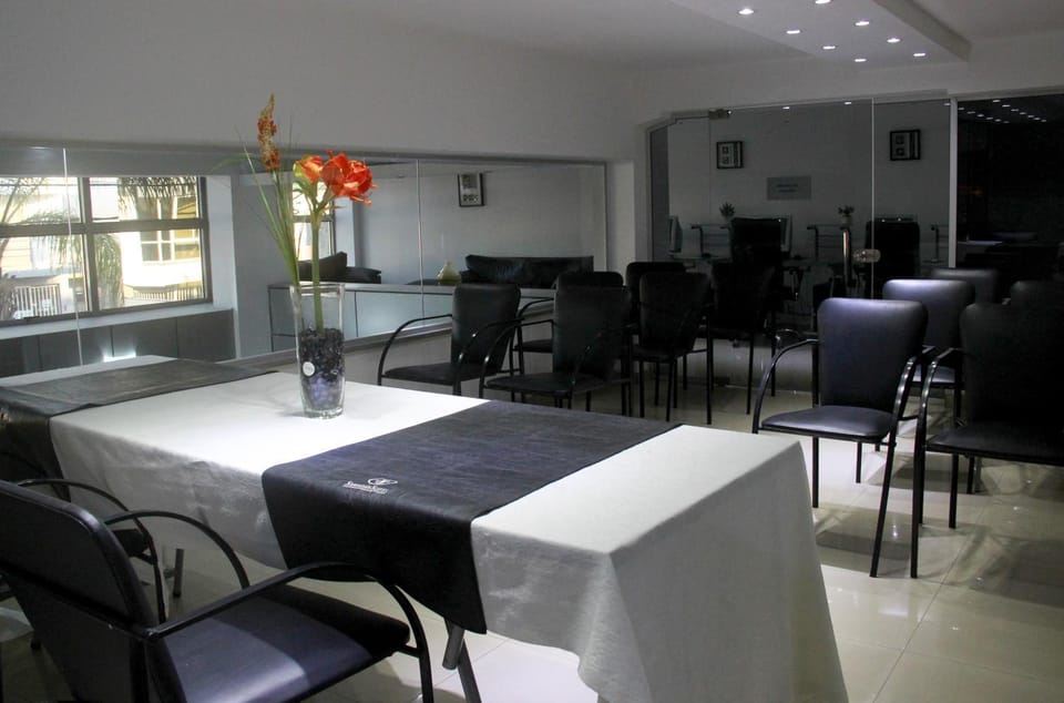 Meeting/conference room