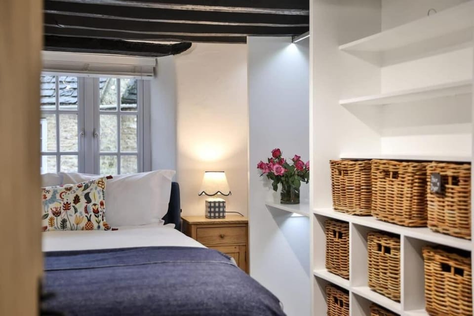 Alexis Cottage Tetbury Cotswolds House in Tetbury