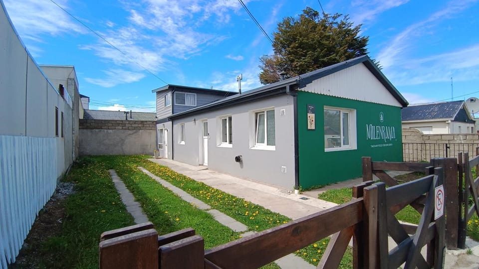Property building, Facade/entrance, Day