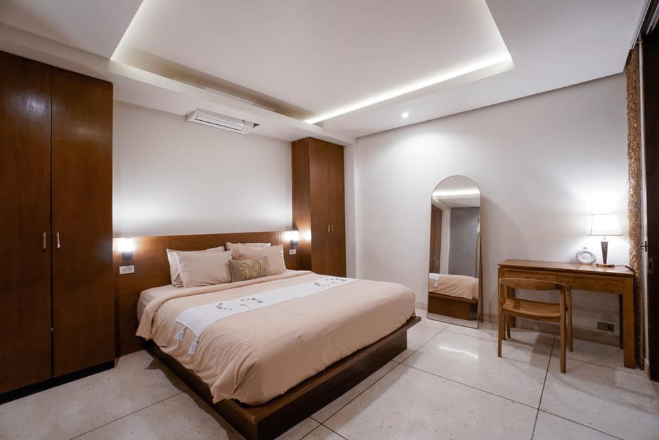 Villa Duadewi 4BR in the Heart of Seminyak by Santi Management Villa in Kuta