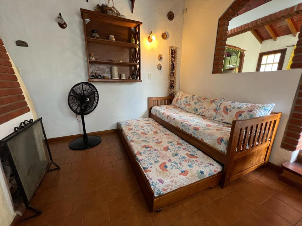 Casa Chalet centrica para 9 personas House in San Clemente del Tuyú