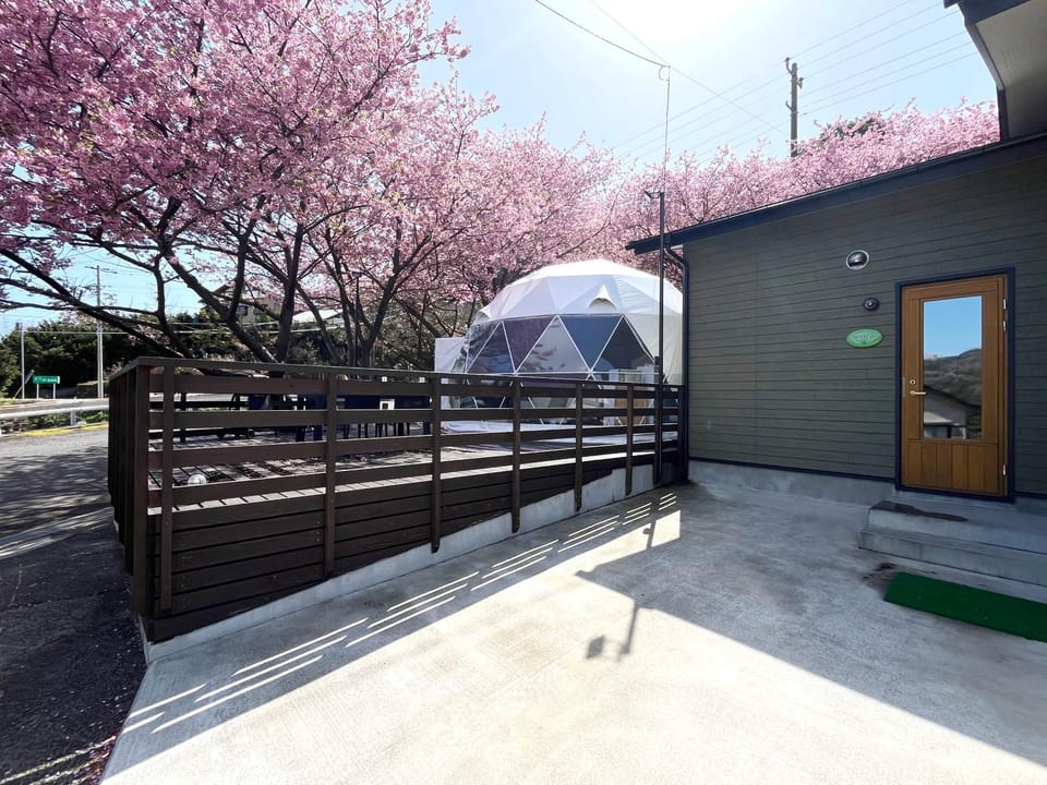 Property building, Spring, Sauna