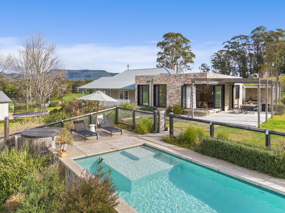 Hide and Seek, Kangaroo Valley House in Kangaroo Valley