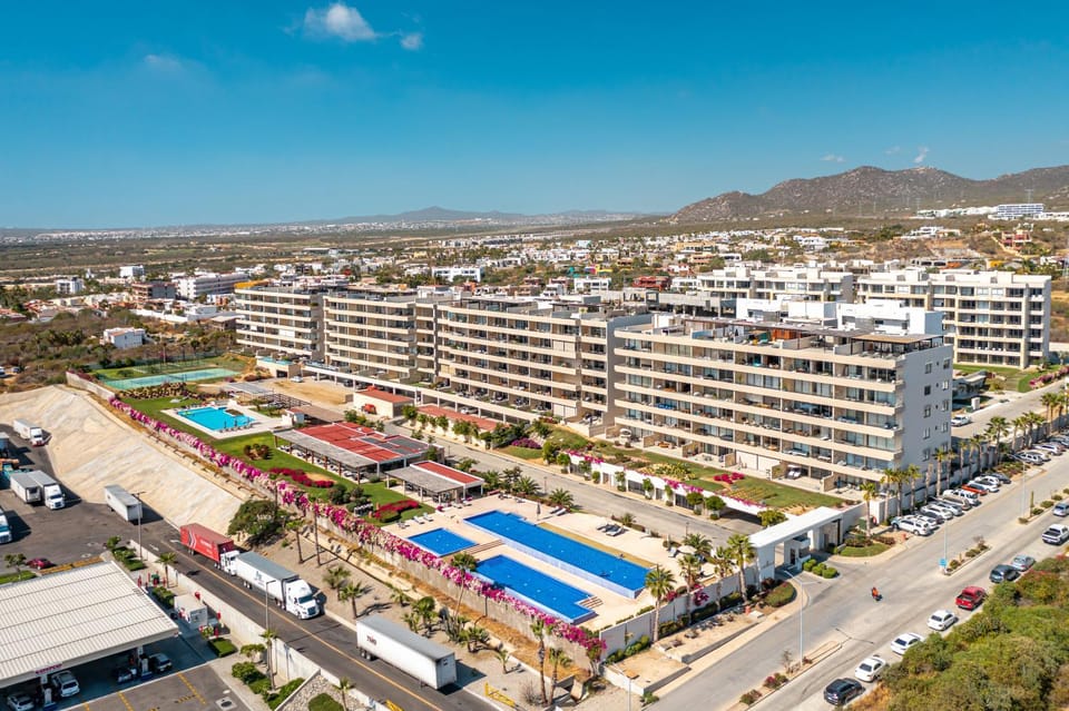 Property building, Bird's eye view