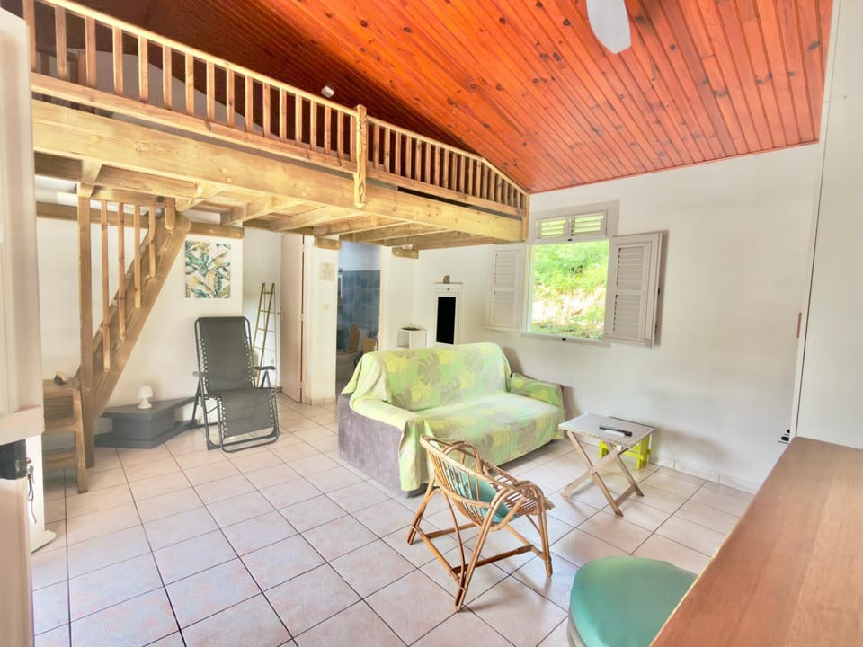 Appt T3 - Bourg de Sainte Anne Apartment in Sainte-Anne