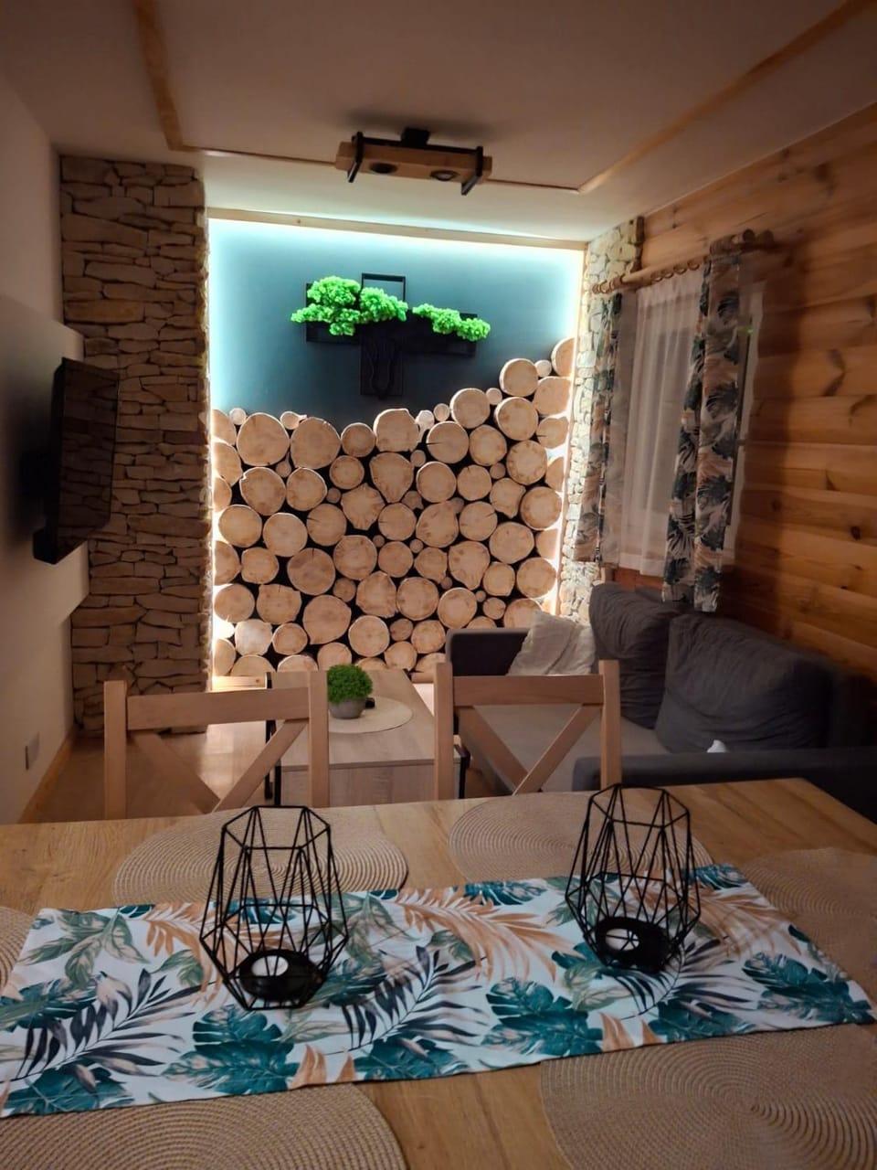 Communal lounge/ TV room, Living room