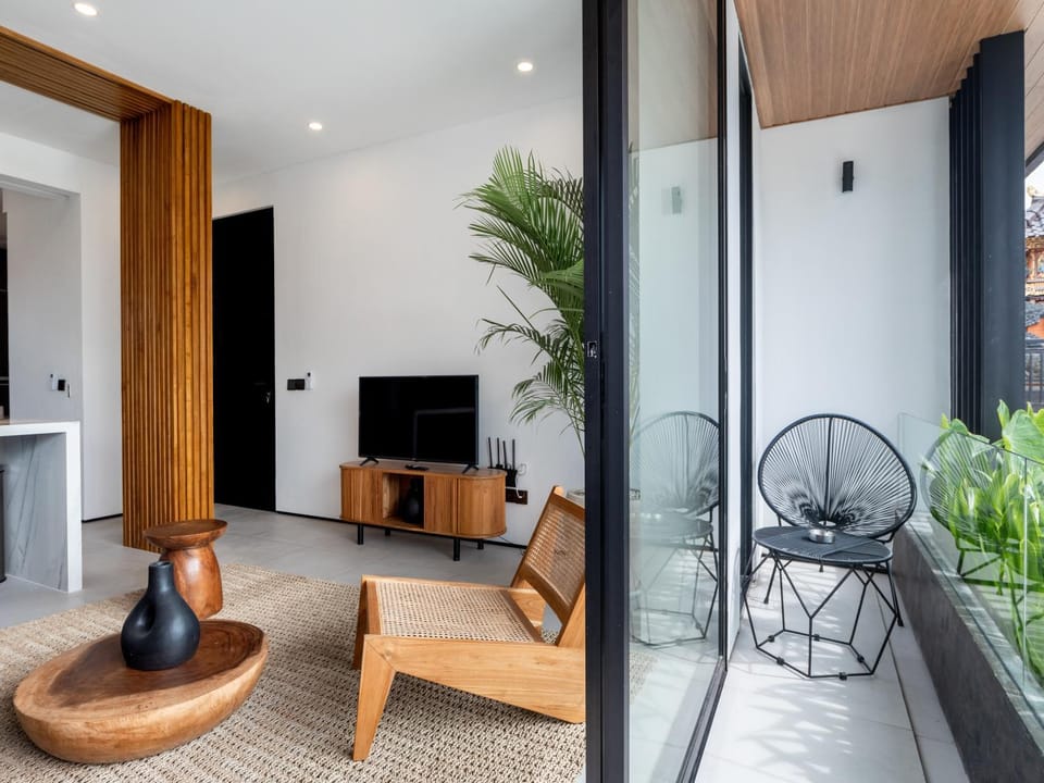 Balcony/Terrace, Living room