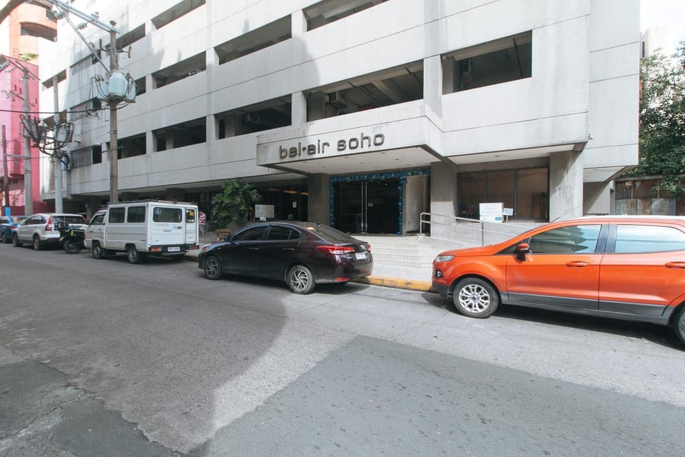 Day, Location, Parking