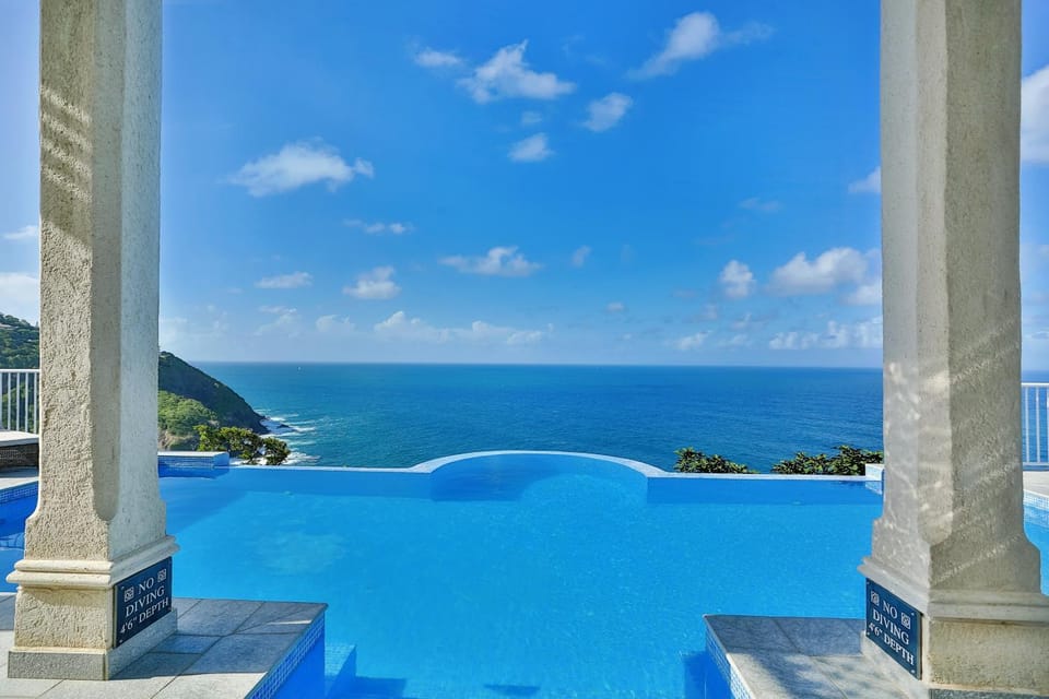 Sea view, Swimming pool