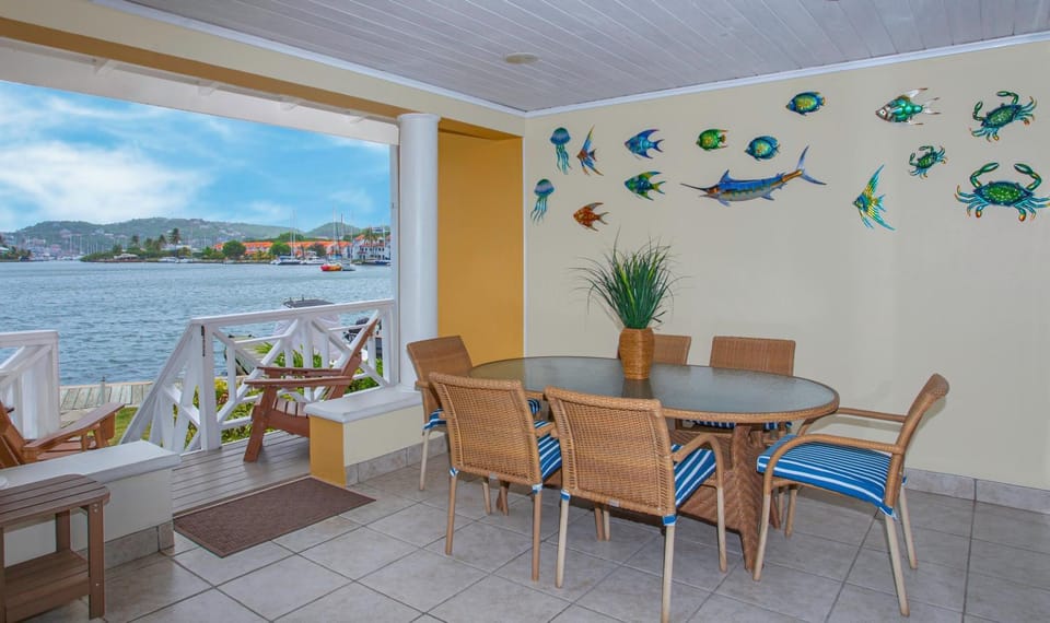 The Harbour #6 - 3 Bedrooms in Rodney Bay townhouse House in Caribbean