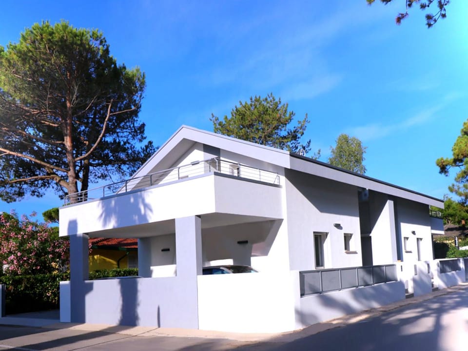 Property building, Other