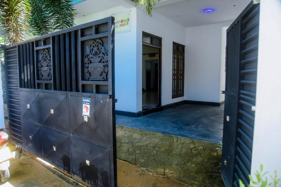 Nethusha Villa Villa in Mirissa