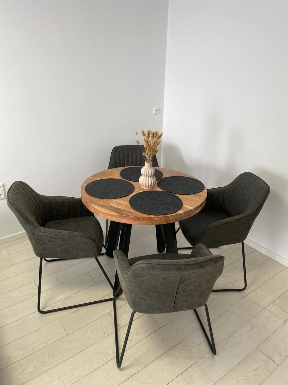 Apartment mit Terrasse - Nähe CHIO Aachen Apartment in Herzogenrath