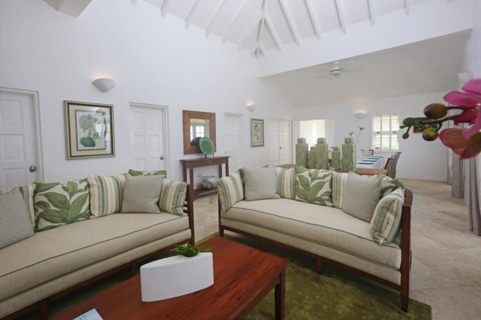 Sprawling Villa with Uninterrupted Sea Views - Equinox villa Villa in Caribbean