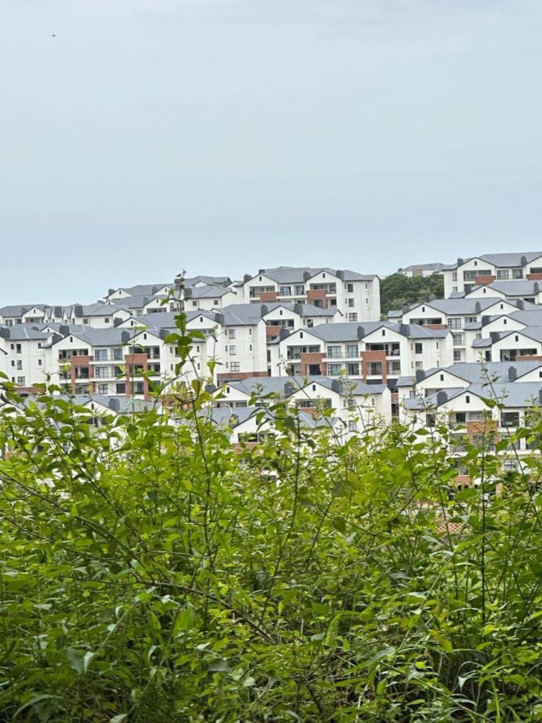 Coastal Retreats Apartment in Dolphin Coast