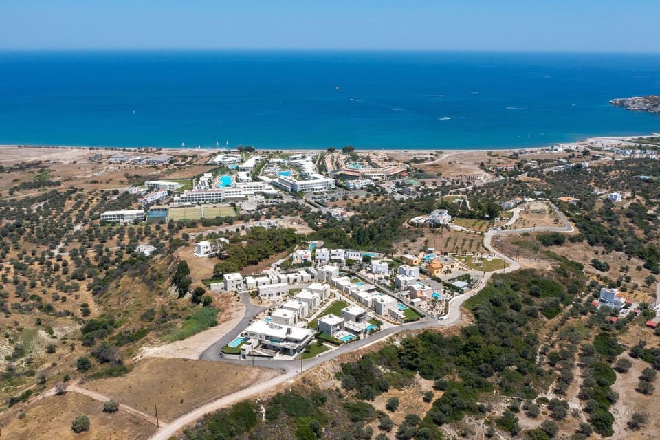Neighbourhood, Natural landscape, Bird's eye view, Beach, Street view