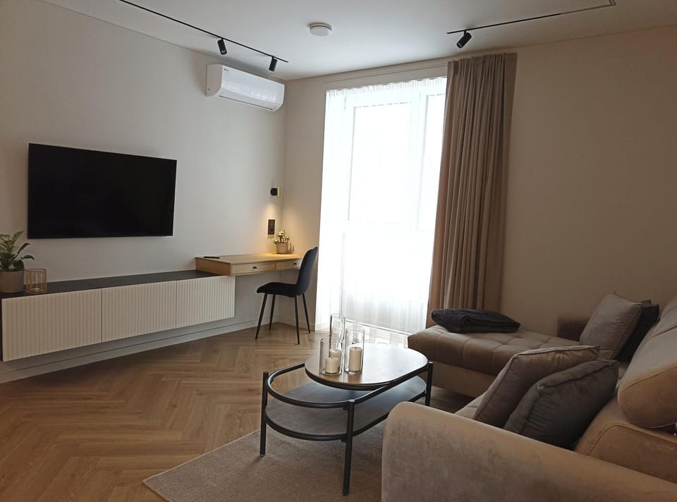 Apartments with an impressive terrace on the roof of the house - PRIVATE FREE CAR PARKING Apartment in Vilnius