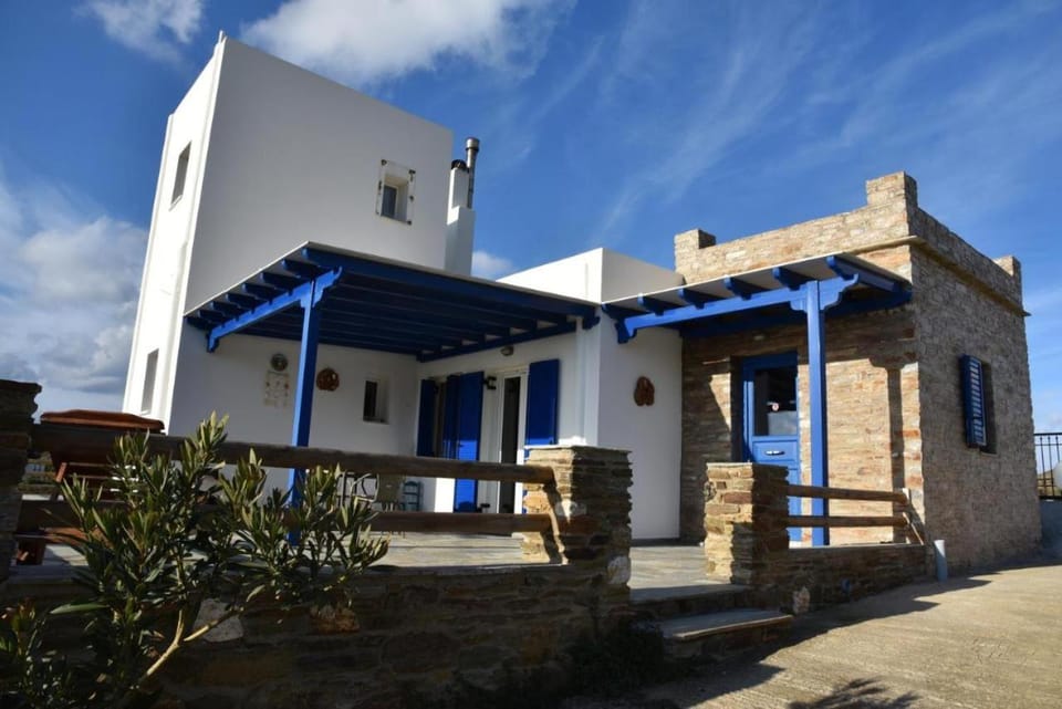 Property building, Balcony/Terrace