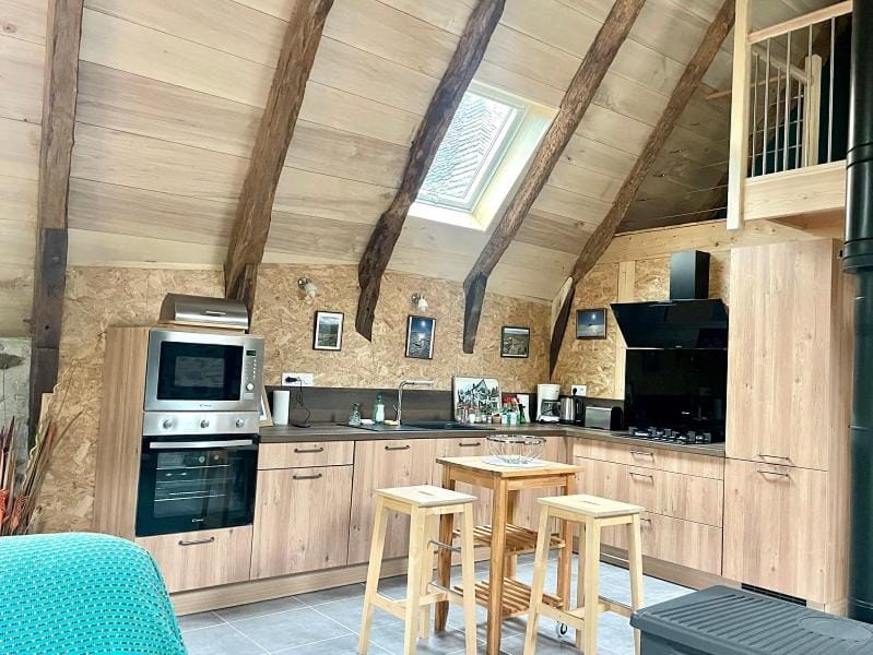 dishwasher, oven, stove, toaster, kitchen