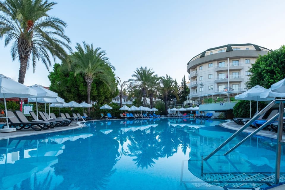 Pool view, Swimming pool, Swimming pool