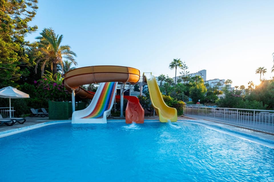 Aqua park, Swimming pool
