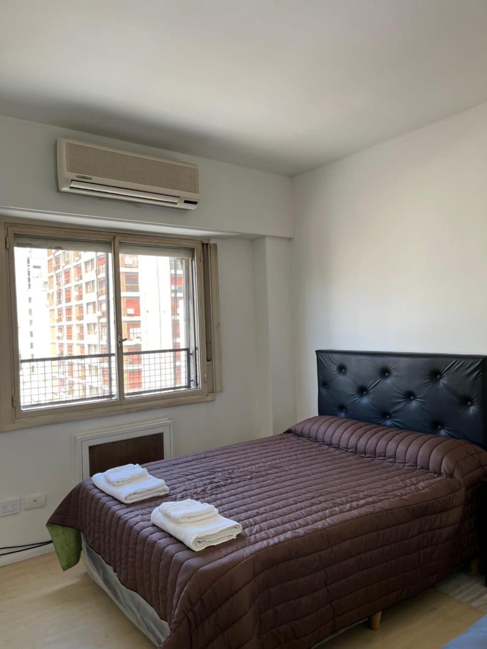 Bed, Bedroom, towels, air conditioner