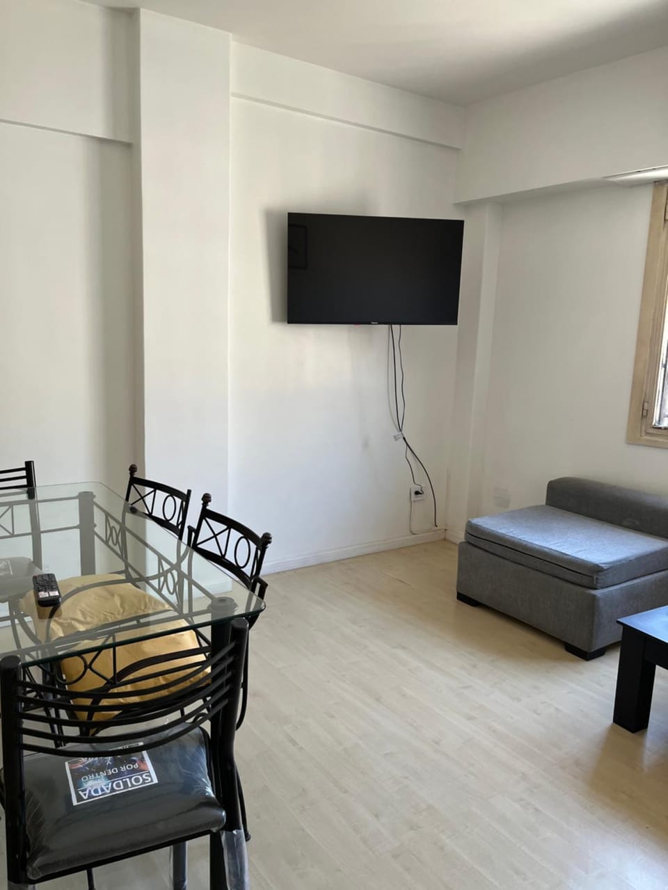 Communal lounge/ TV room, TV and multimedia, Living room, Dining area, Evening entertainment