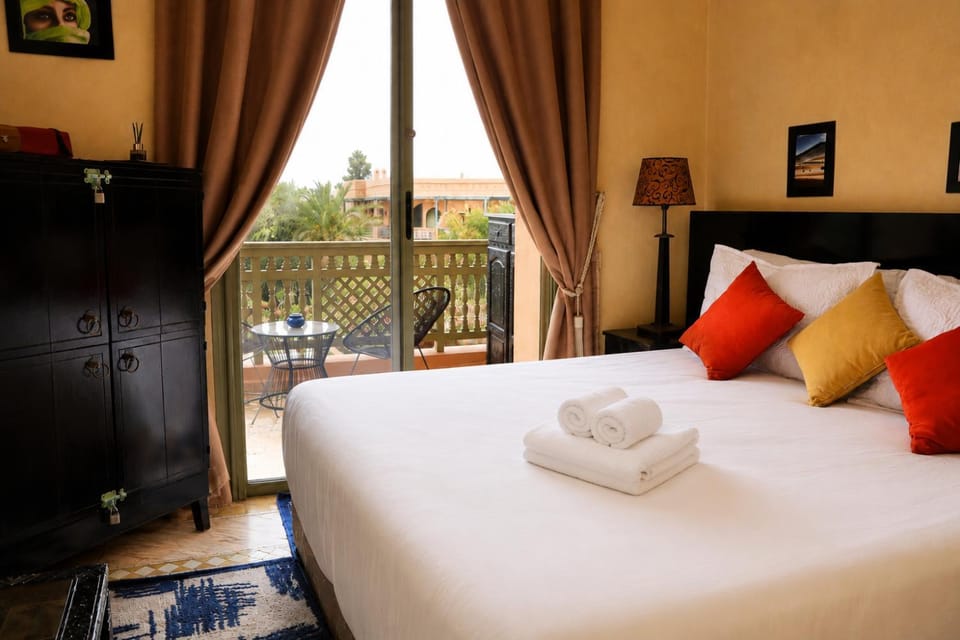 Luxury Apartment Piscines & Palmeraie & Jardin Apartment in Marrakesh