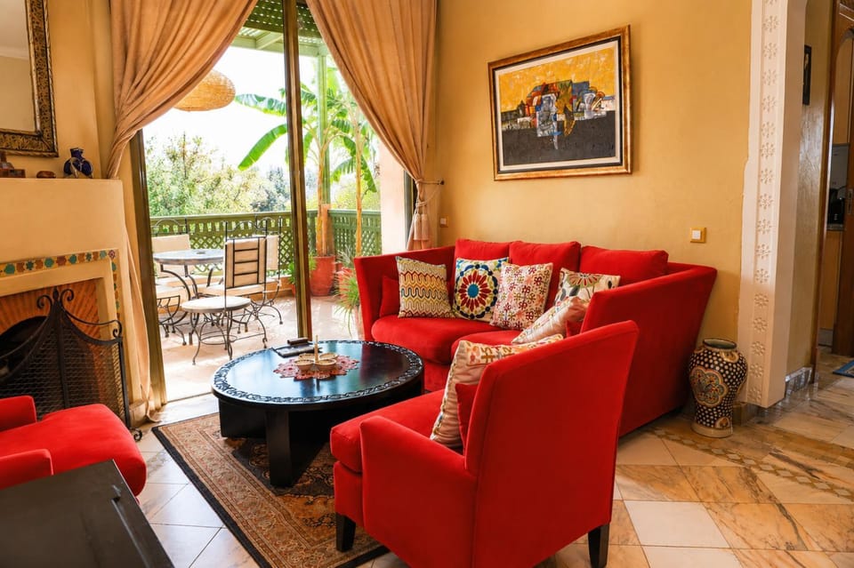 Luxury Apartment Piscines & Palmeraie & Jardin Apartment in Marrakesh