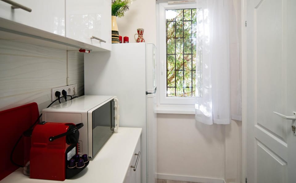 Coffee/tea facilities, Kitchen or kitchenette, minibar