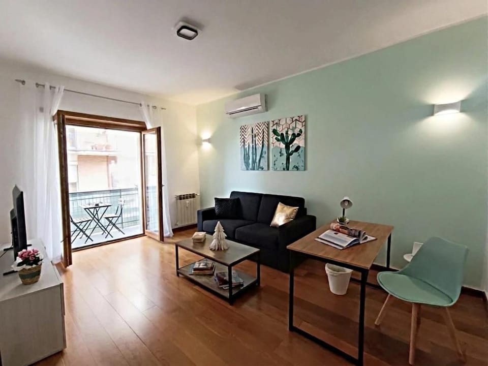 Roma! Colosseo 15 Min - HaydenHome Apartment in Rome