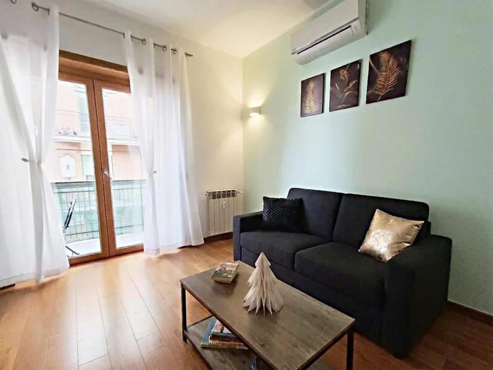 Roma! Colosseo 15 Min - HaydenHome Apartment in Rome