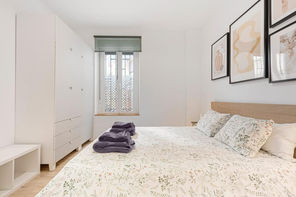 Living room, Bedroom