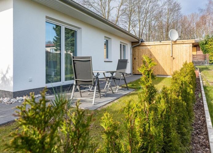 Ferienhaus "Louisa" mit Lademöglichkeit, Garten und Badewanne House in Rerik